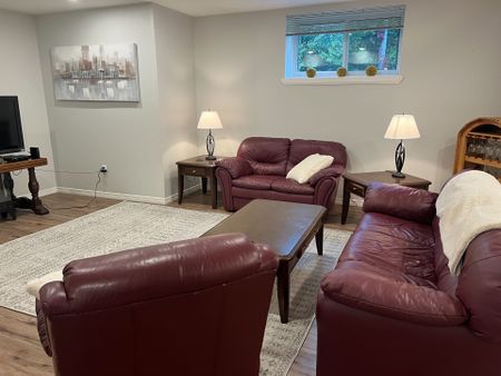 For Lease - 167 Glenlake Boulevard, Collingwood, Ontario - Photo 2