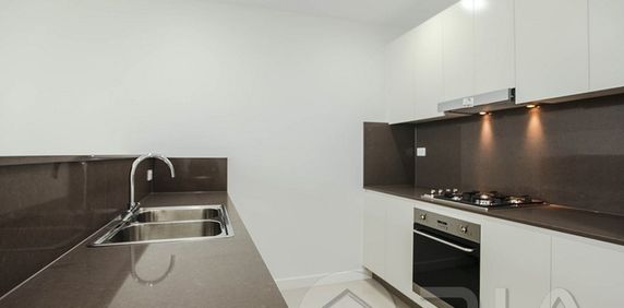 1004/6 River Road West PARRAMATTA - Photo 2