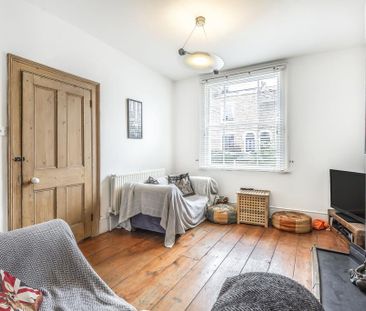 2 bedroom terraced house to rent - Photo 3