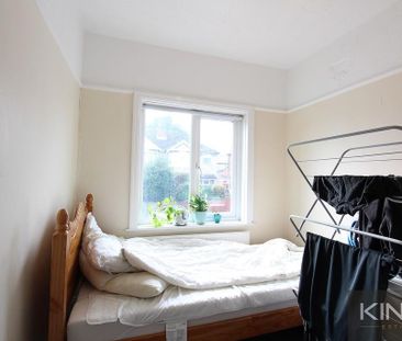 5 bedroom semi-detached house to rent - Photo 4