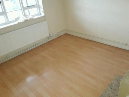 2 Bed Flat, Melford Court, SE22 - Photo 4