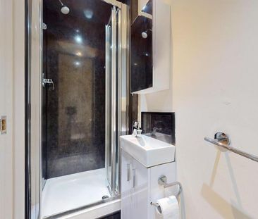 Studio to rent - Photo 6