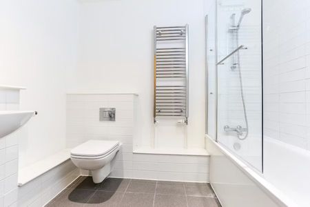 1 bedroom apartment - Photo 2