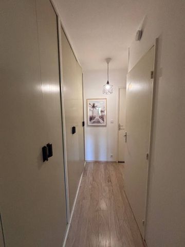 82m² 3 chambres place de parking meublé équipé - Photo 5