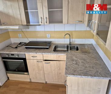 Pronájem bytu 1+kk a garsoniéry 31 m², Stupkova 1440, Praha - Photo 5