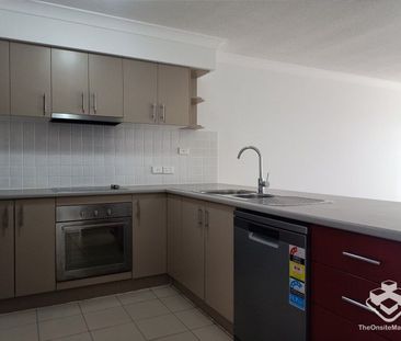 Lovely Unit in a Central Location - Photo 6