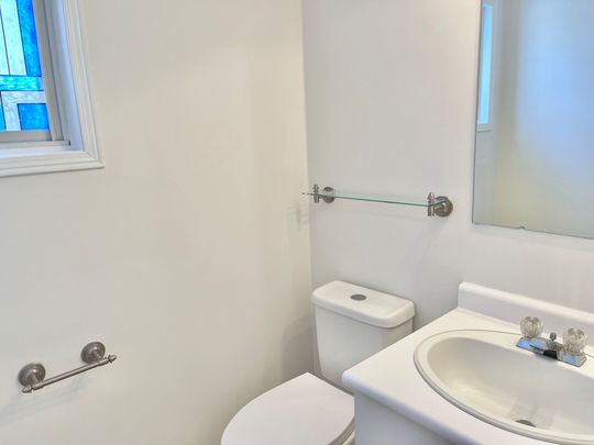 For Lease - 69 D'ambrosio Drive, Barrie, Ontario - Photo 1