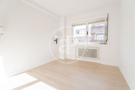 Flat for rent in Prosperidad (Madrid) - Photo 3