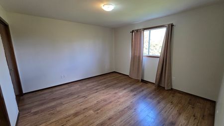 For Lease - 840 Blackwoods Avenue, Innisfil, Ontario - Photo 2