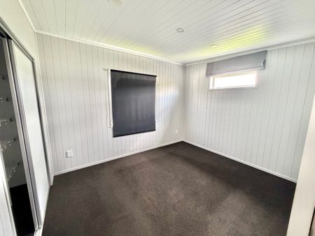 8A Lynmore Drive, Hill Park, Auckland - Photo 4