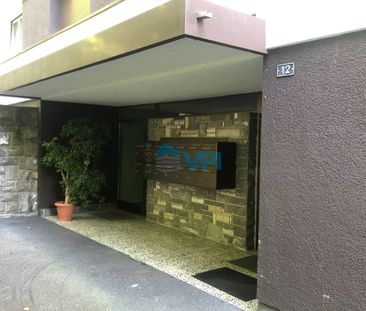 La Tour-de-Peilz - 4-room apartment on 2nd floor - Photo 3