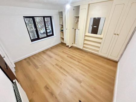 2 bedroom semi-detached house to rent - Photo 3