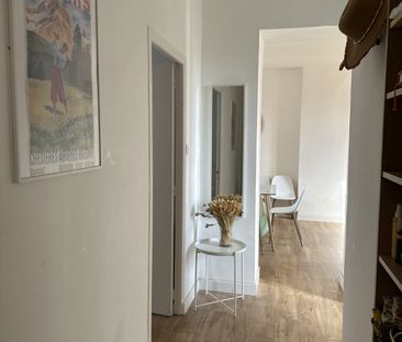 Location Appartement 3 pièces 54m² TOULON 83000 - Photo 6