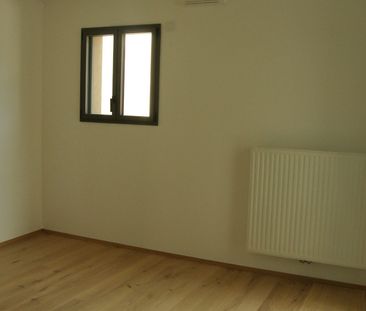 Location Appartement 2 pièces 42m² CALUIRE ET CUIRE 69300 - Photo 2