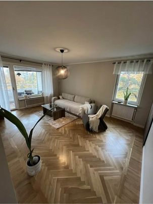 Tornslingan, Trångsund - Photo 1