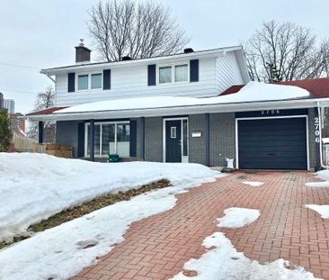 For Lease - 2706 Hickson Crescent, Parkway Park - Queensway Terrace... - Photo 3