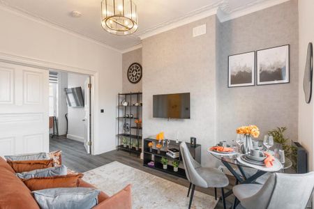 1 bedroom serviced apartment to rent - Photo 2