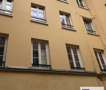 Location appartement 2 pièces 24.63 m² à Versailles (78000) Place d... - Photo 1