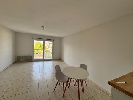 Location Appartement 2 pièces Meublé 57m² ST BRIEUC 22000 - Photo 2