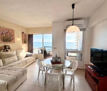 Estudio de alquiler en Avenida Manuel Mena Palma, Cortijo Torrequeb... - Photo 3