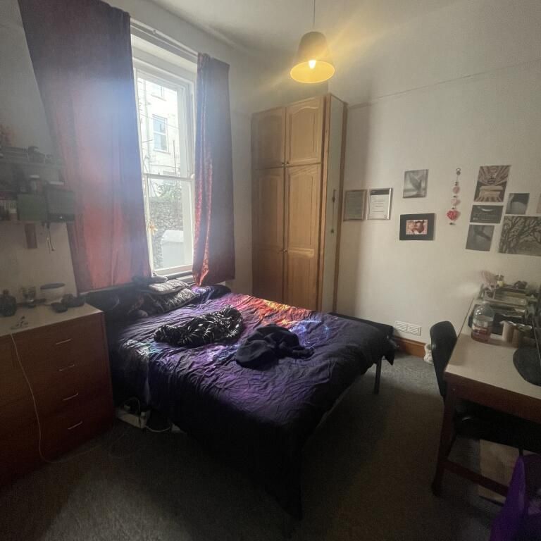 2 bedroom house share to rent - Photo 1
