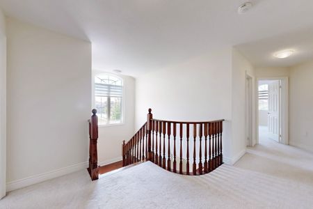 For Lease - 1533 Devine Point, Milton, Ontario - Photo 2