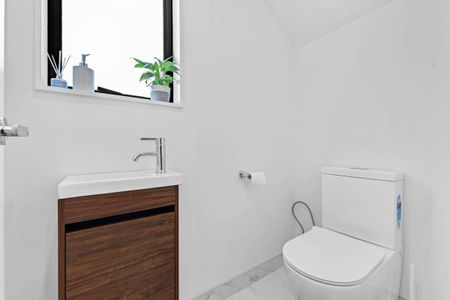 MANUREWA, 3 BEDROOMS - Photo 5