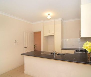 30 Hindmarsh Circuit, Mawson Lakes, SA 5095 - Photo 6