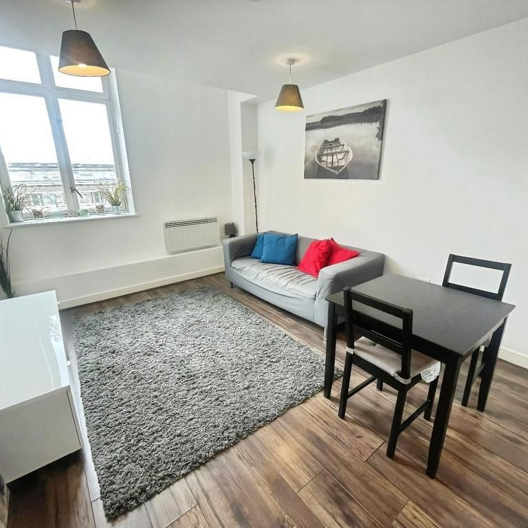 1 bedroom flat to rent - Photo 1