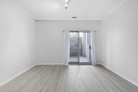 For Lease - 600 Eglinton Avenue Unit# 110, Toronto, Ontario - Photo 2