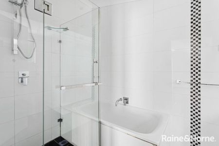 3 Bedroom Home - Photo 4