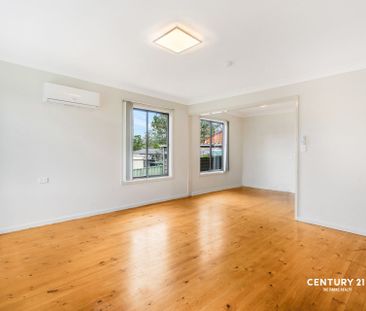 Charming 3-Bedroom Home! - Photo 6