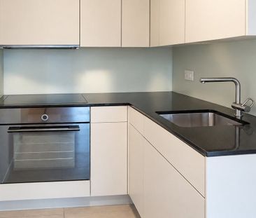 Moderne 1-Zimmer-Wohnung mit eigenem Aussensitzplatz - Foto 1
