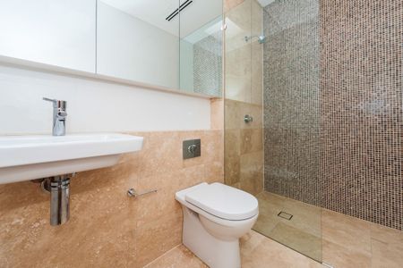 Exclusive Boutique Townhouse - Photo 5