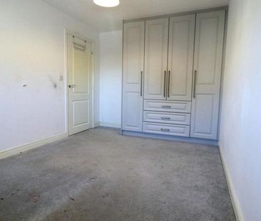 2 bedroom semi-detached house to rent - Photo 2