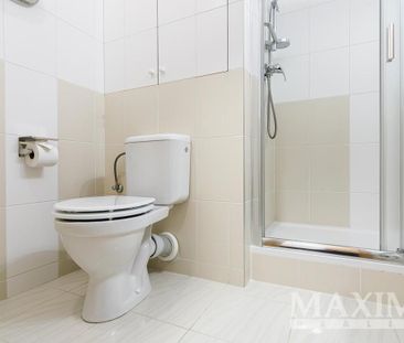 Pronájem bytu 2+kk 39 m2 - Fotografie 3