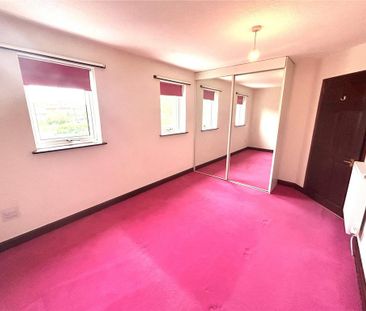 4 bedroom terraced house to rent - Photo 4