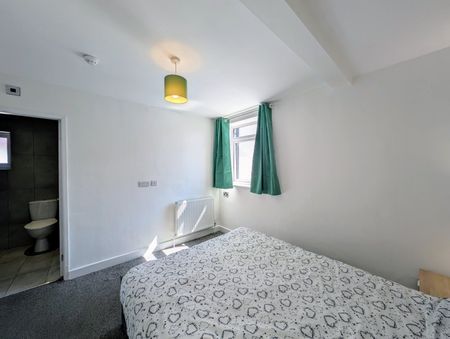 1 bedroom apartment to rent - Photo 2