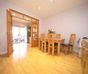 3 bedroom terraced house to rent - Photo 3