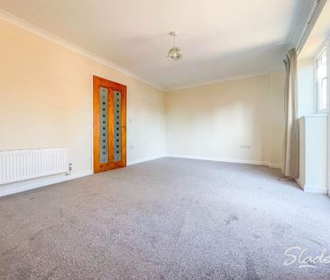 2 bedroom detached house to rent - Photo 2