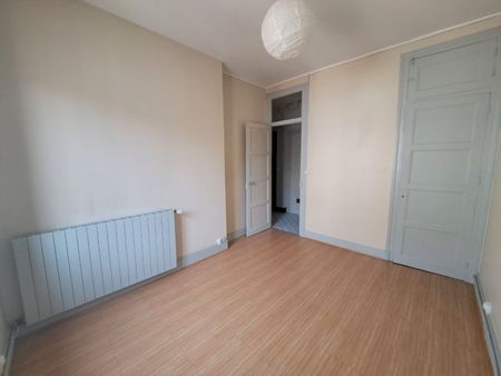 Appartement À Louer 1 Pièce , 24 M² - Photo 2