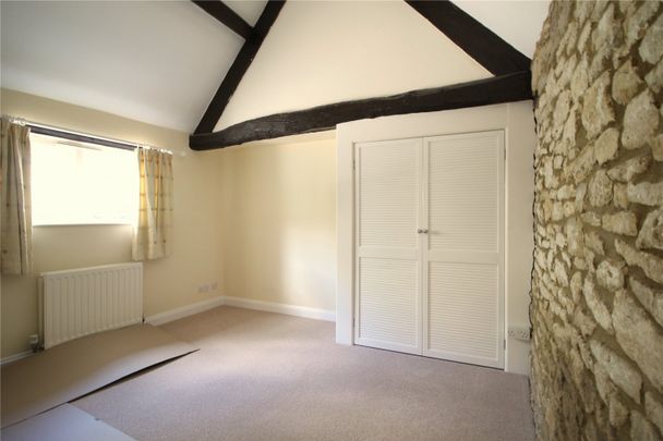 Park Farm, - Photo 1