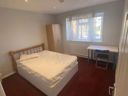 Double Room in Woolwich, London - Photo 5