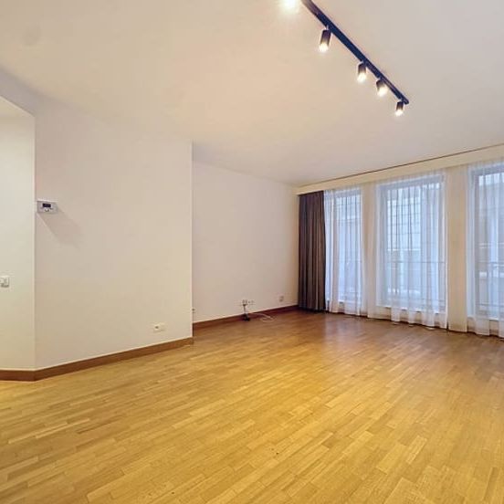 Appartement te huur - Foto 1