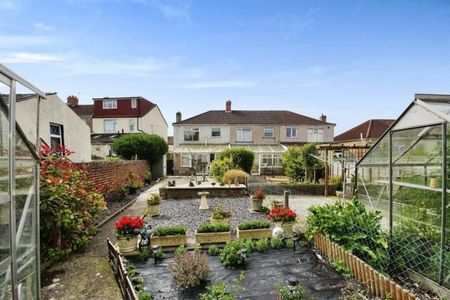 5 Bed Semi-Detached House, King Johns Road, BS15 - Photo 3