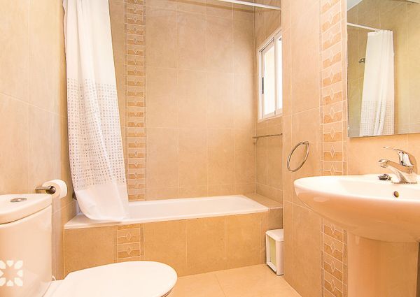 Rent villa LUNA FELIZ