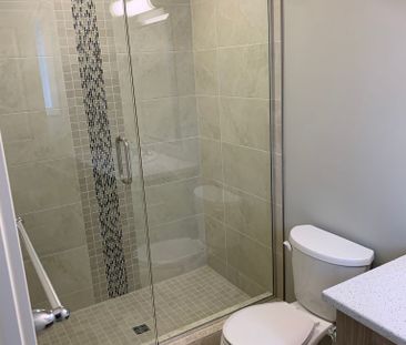 For Lease - 677 Chelton Road, London South, Ontario - Photo 3