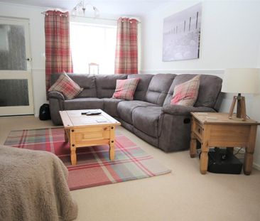 2 bedroom semi-detached house to rent - Photo 1