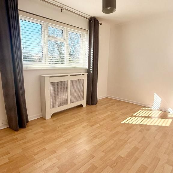 2 bedroom semi-detached house to rent - Photo 1