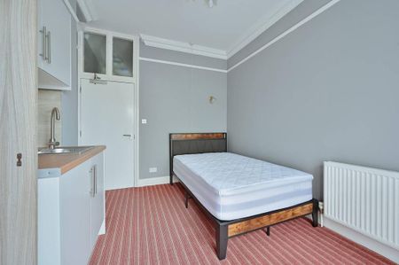 Studio to rent - Photo 3